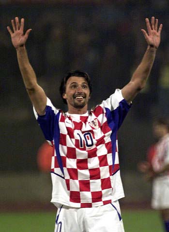 北京参赛队拿下冠军，“六堡茶杯”全国桥牌俱乐部女子联赛落下帷幕！（“六堡茶杯”全国桥牌俱乐部女子联赛圆满收官，北京队加冕冠军！）