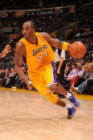 齐达内：初到尤文时不明白为什么训练那么狠；尤文会再次伟大（齐达内：初到尤文不解训练为何如此严苛；相信斑马军团终会重现辉煌）