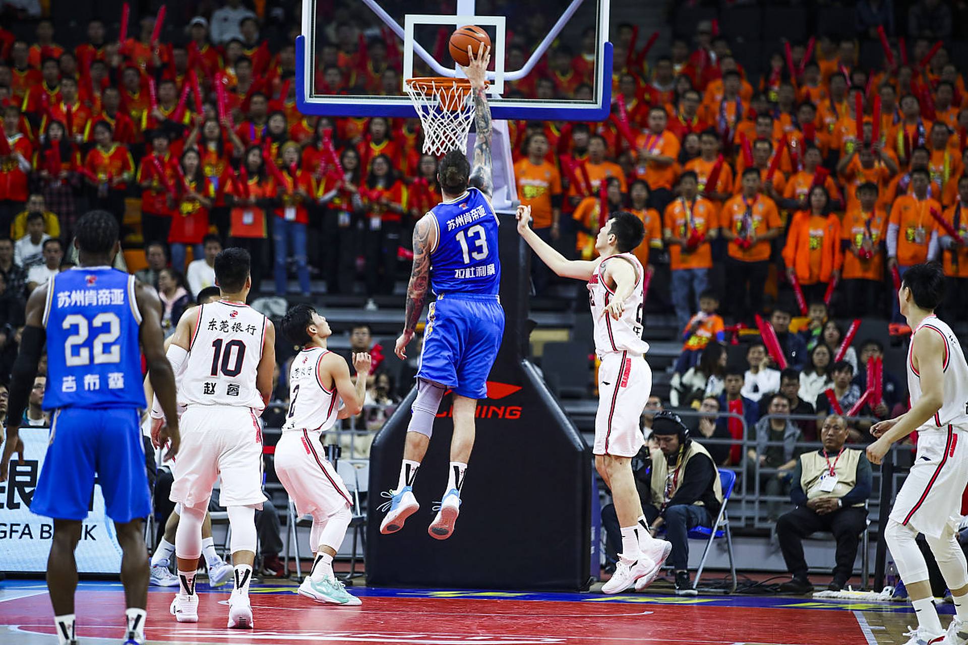 当国脚比进B队简单，皇社C队小将埃洛伊完成古巴国家队首秀（皇社C队小将埃洛伊迎来古巴国家队处子秀：当国脚竟比进B队更容易）