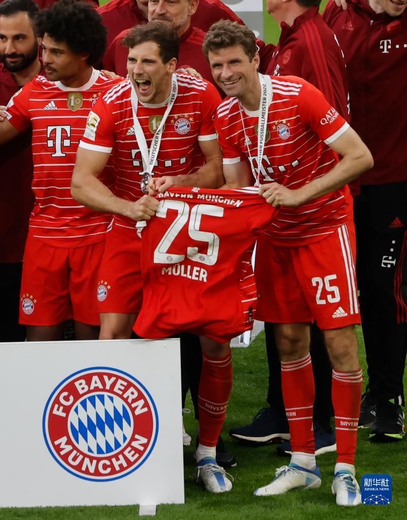 邮报：曼联计划明年夏天在北欧与雷克瑟姆进行季前友谊赛