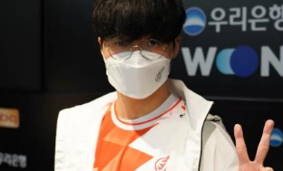 家赢得荣誉 家赢得荣誉