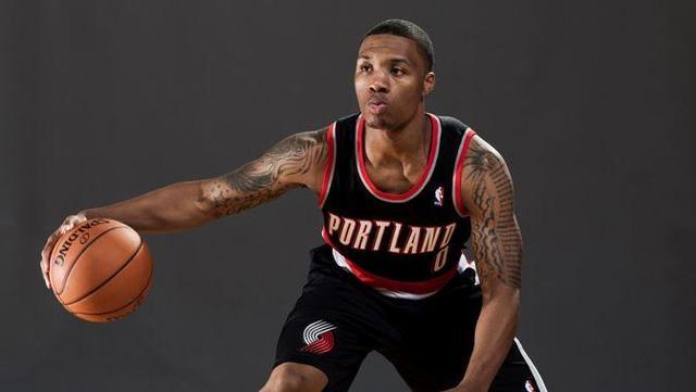 足高尔夫的 足高尔夫的